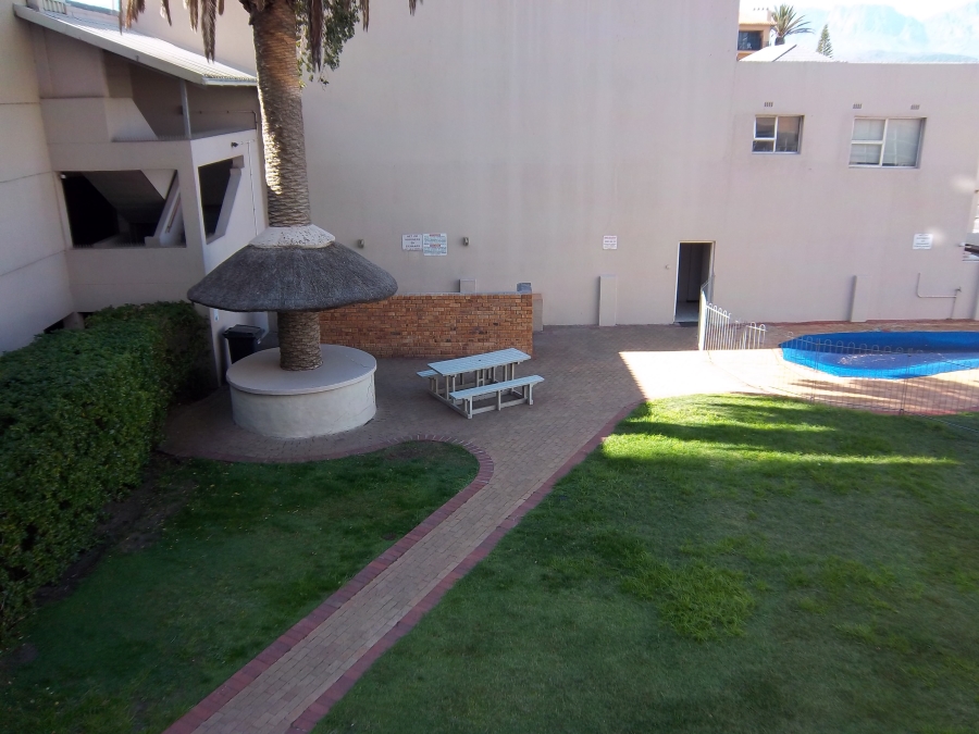 To Let 3 Bedroom Property for Rent in Strand North Western Cape